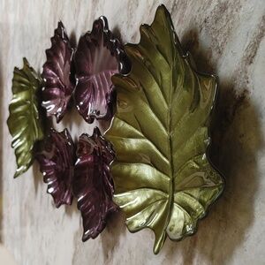 6 ARDA Art Glass Leaf Serving Dishes